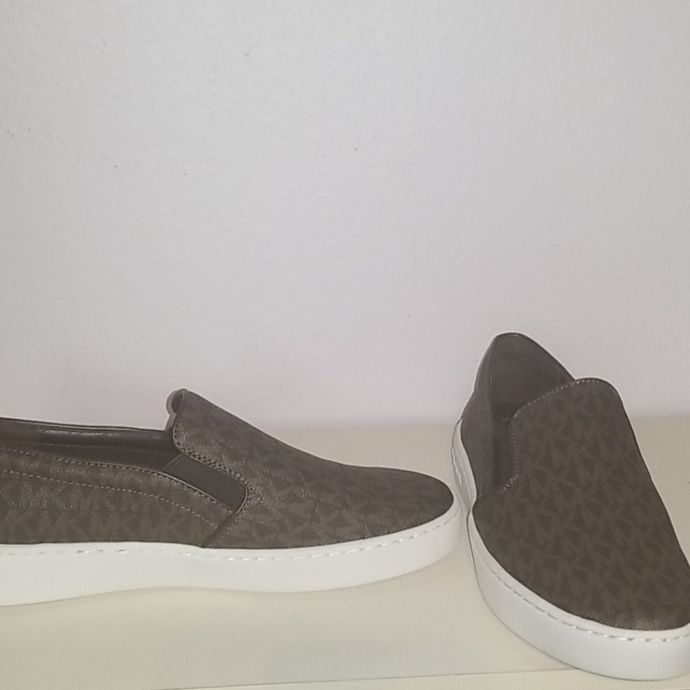 Michael Kors Slip Ons Size 7